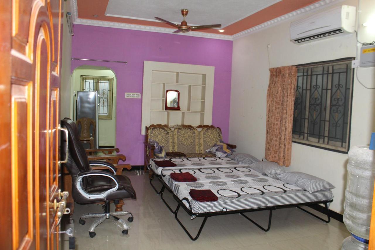 Centaurus Homestay Near Trichy Airport Tiruchirappalli 外观 照片